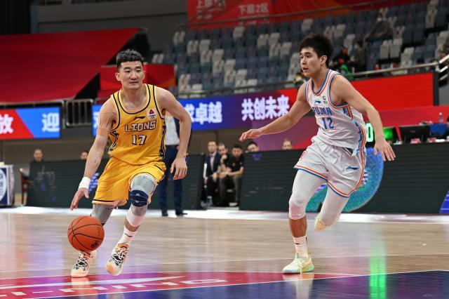 kaiyun-广厦大外到位如雪中送炭 孙铭徽终于告别孤军奋战